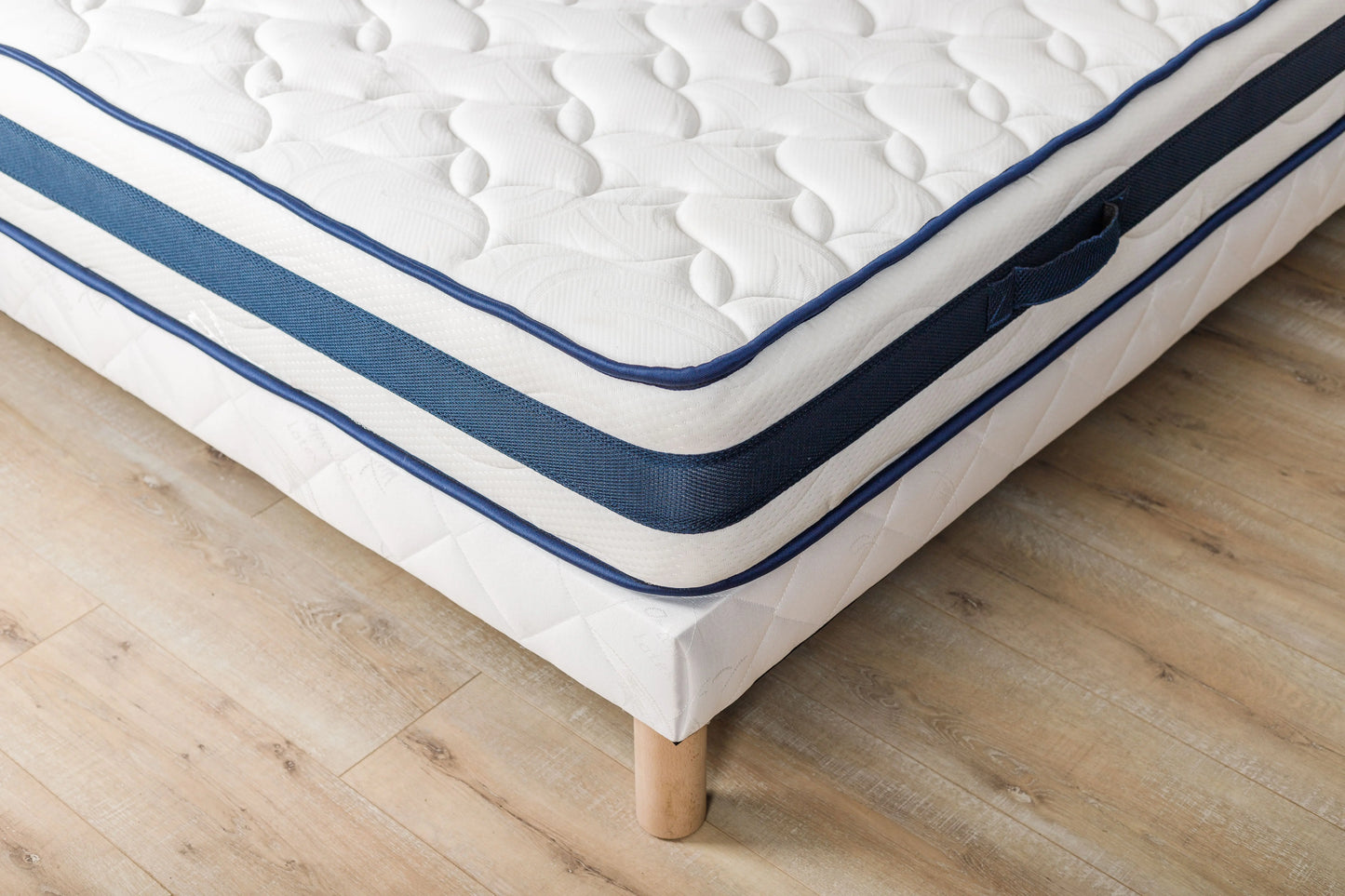 Matelas Memory + Sommier 140x190 + Pieds Inclus